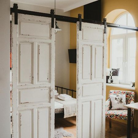 Apartamenty W Kamienicy Sieradz Bagian luar foto