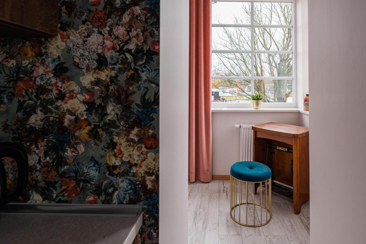 Apartamenty W Kamienicy Sieradz Bagian luar foto