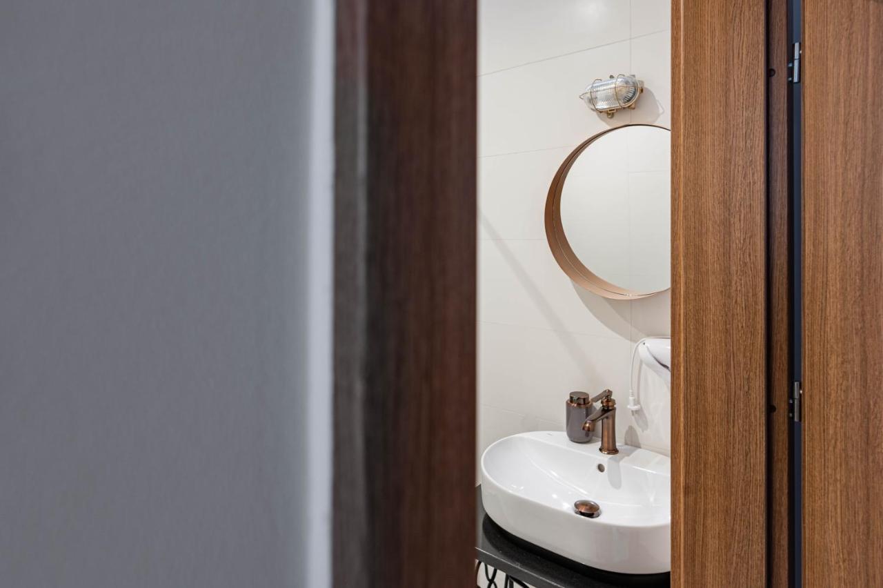 Apartamenty W Kamienicy Sieradz Bagian luar foto